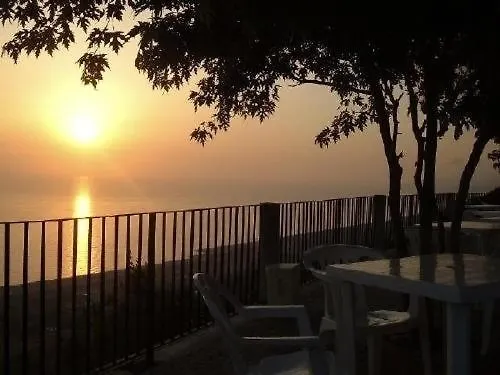 カントリーハウス La Palombara *